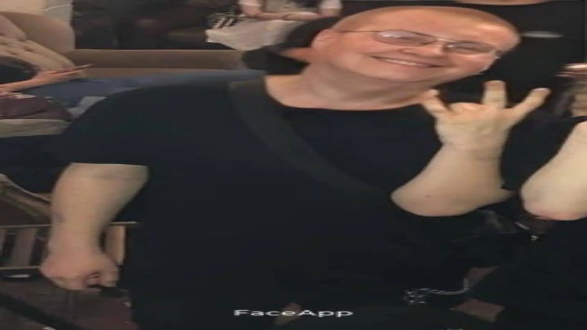 @xp's background