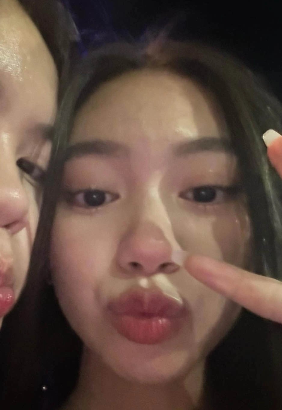 @lina's background